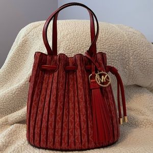 Michael Kors Mini Logo Tote